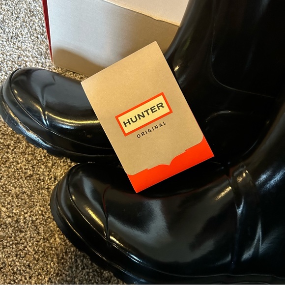 Hunter Tall Black Glossy Boots - Picture 9 of 16